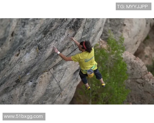 武汉攀岩队中路突破战术深度分析与实战应用探讨