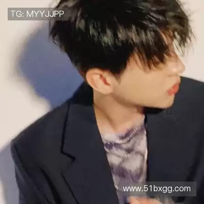 岑宝菱